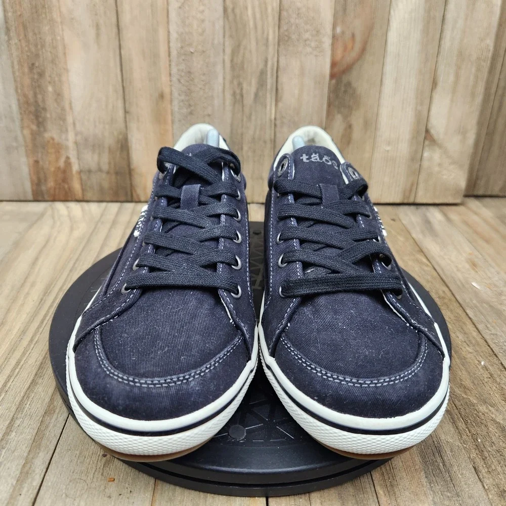 Taos Moc Star Sneakers Womens size 8.5 Navy Blue Canvas Lace Up Shoes